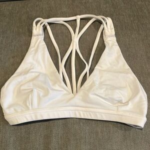 Lululemon white sports bra size 4